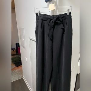 Lululemon | High Waisted Wide Leg Pant